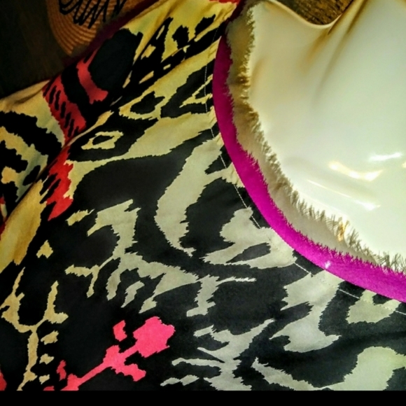 Lucky and Coco Dolman Sheath Dress Size Medium - Picture 8 of 11